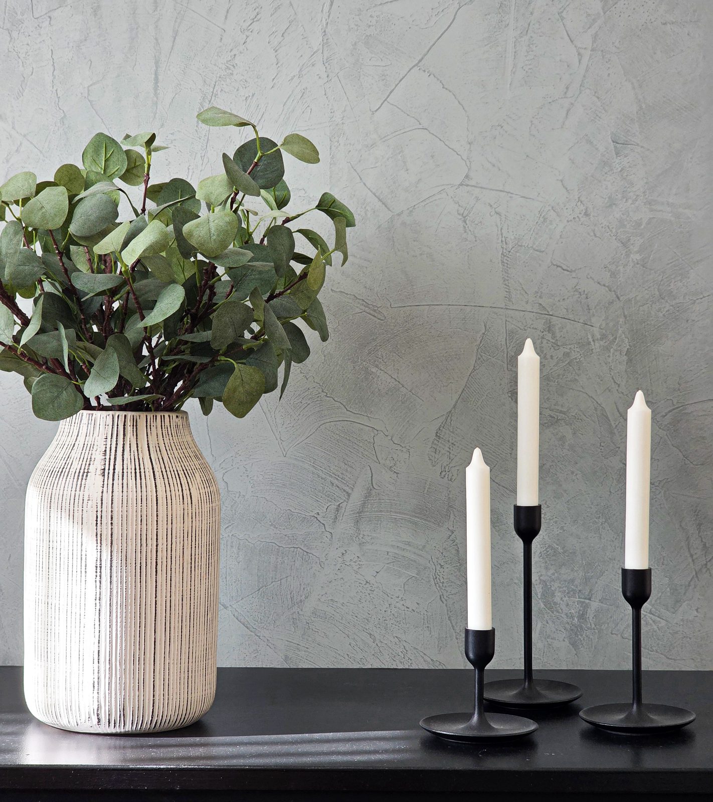 Specialist concrete-look feature wall finish